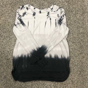 Green Tea women’s Long Sleeve Tie Dye top